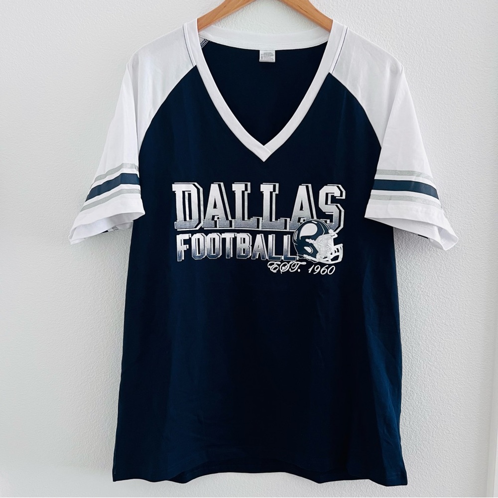 NFL Dallas Football V-Neck